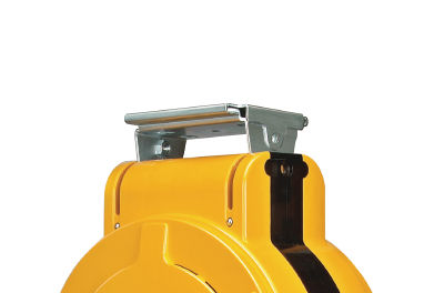 建物躯体にしっかり接合するハンガー受け